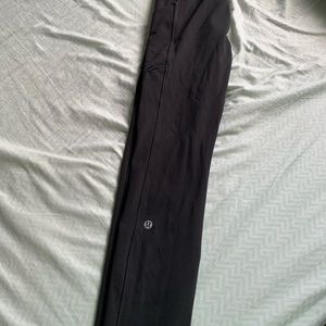 Size 4, black, lulu lemon leggings